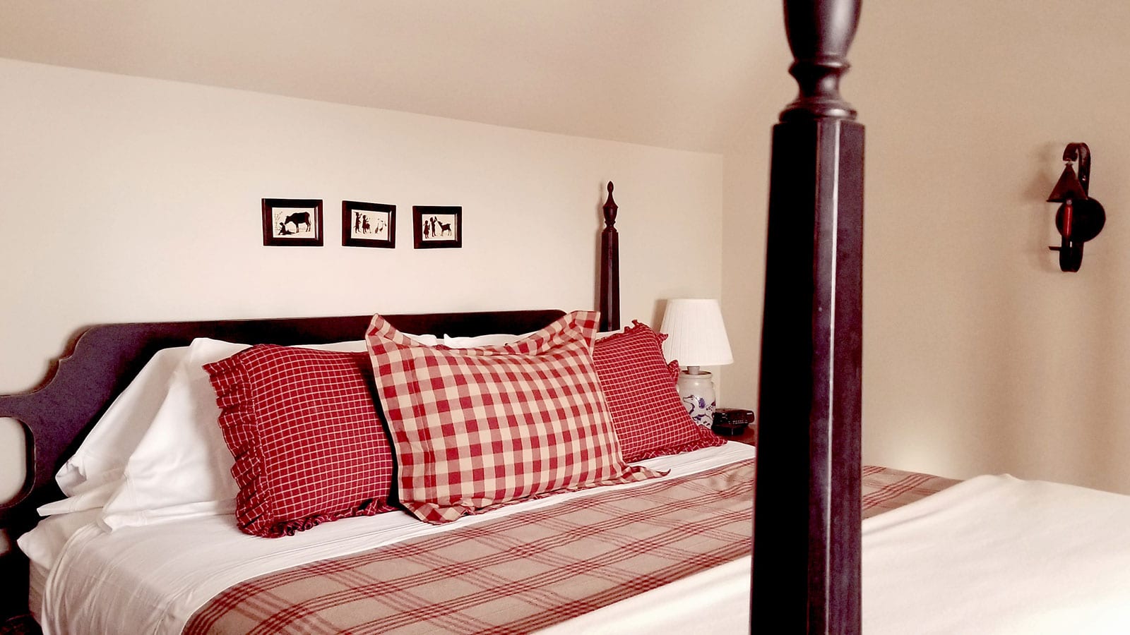 goodwyfe-mary-chamber-01